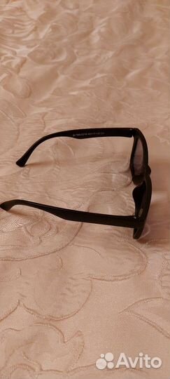 Солнцезащитные очки