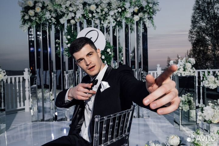 Ведущий Непомнящий Владислав (Свадьба,Юбилей)