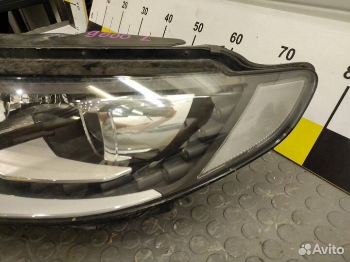Фара левая Volkswagen Passat CC