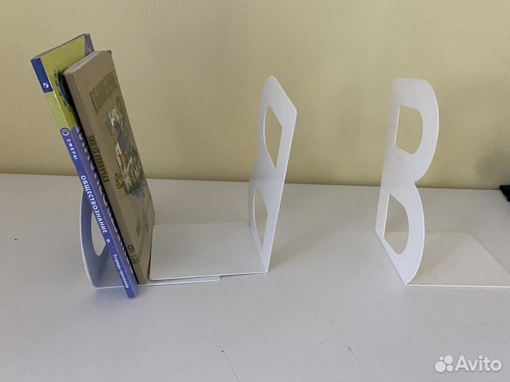 Бубс ограничители для книг IKEA