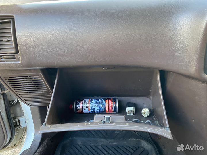 Бордачек Toyota Carina 170