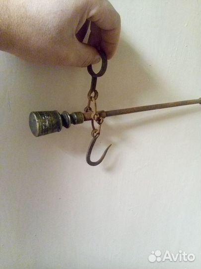 Безмен старинный