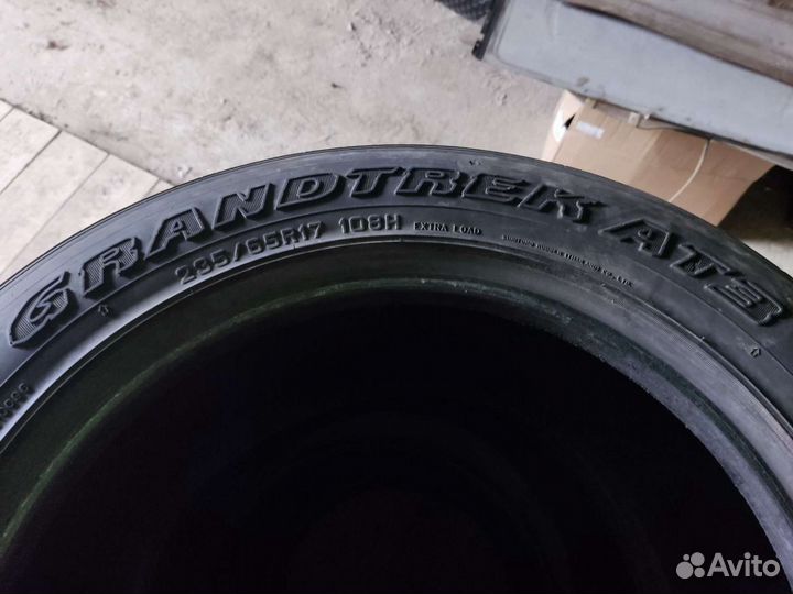 Dunlop Grandtrek AT3 235/65 R17 108H