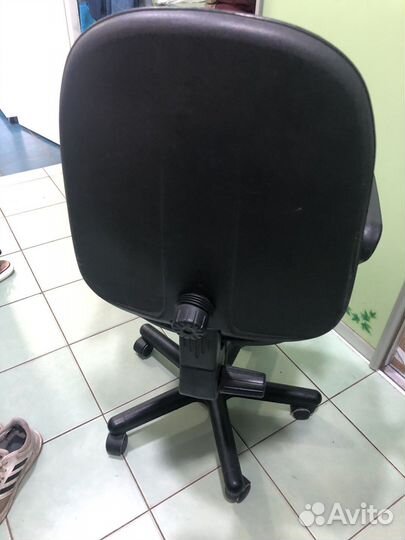 Компьютерное кресло