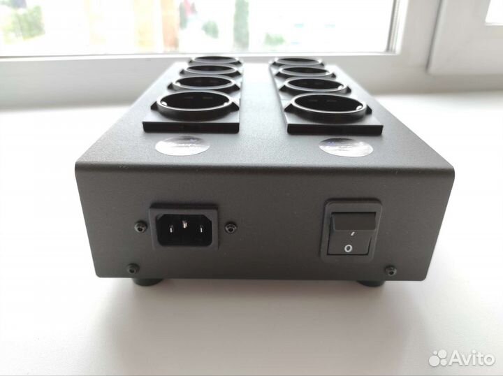 Распределитель питания от Михаила MikeCables