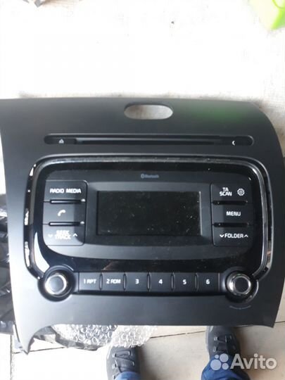 Штатная магнитола Kia cerato