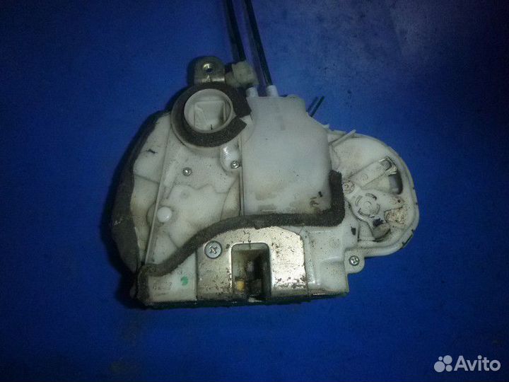 Замок двери задней левой honda civic 4D 2006