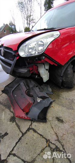 Замок двери Fiat Doblo (2010-2015)