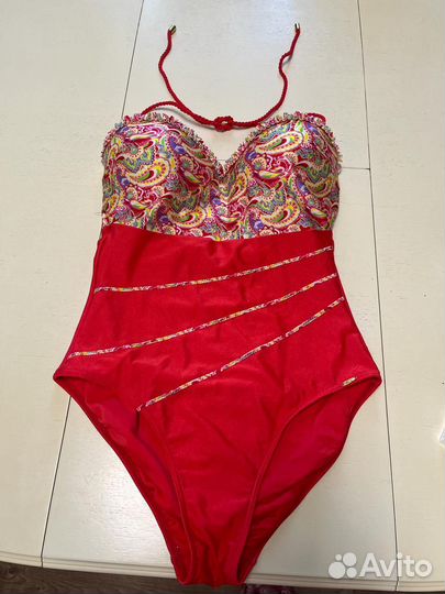 Купальник женский слитный 42 44