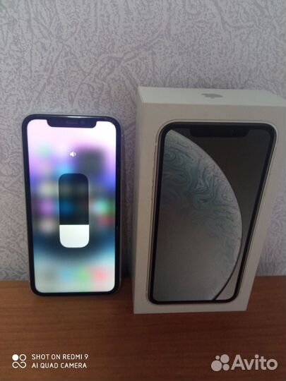 iPhone Xr, 64 ГБ