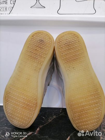 Кроссовки для девочки