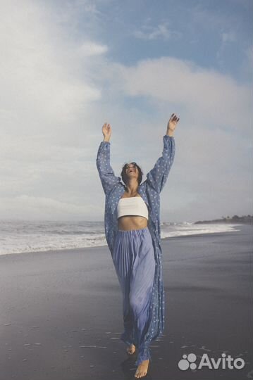 Костюм с накидкой