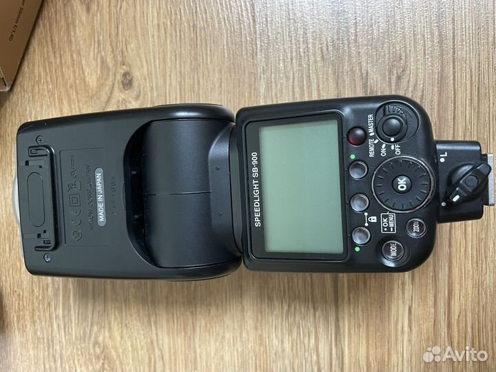 Nikon d90+18-105, Nikkor 50mm, Nikon Sb-900