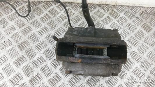 Суппорт тормозной передний правый mercedes benz CL