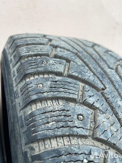 Nokian Tyres Hakkapeliitta 5 SUV 265/65 R17