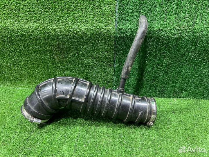 Патрубок воздушного фильтра Lifan Solano седан 1.6