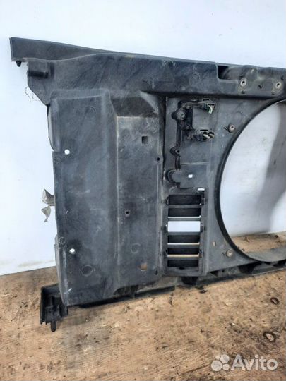 Диффузор (кожух) вентилятора Peugeot 307 хэтчбэк 5