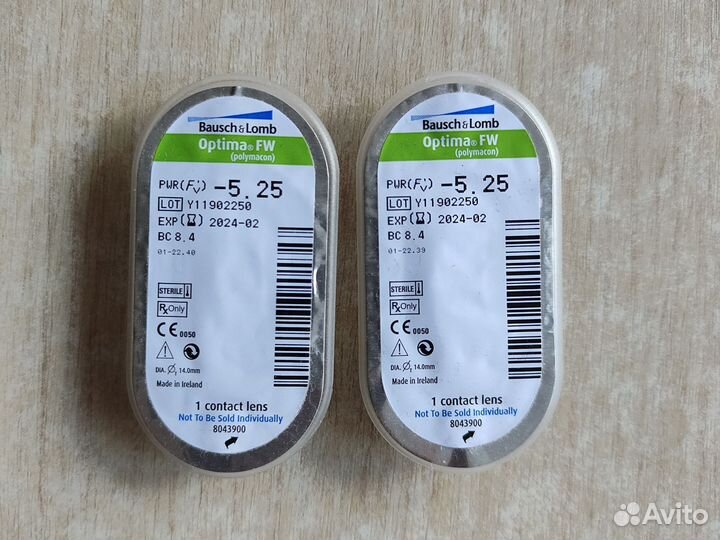 Линзы контактные Baush&Lomb -5.25