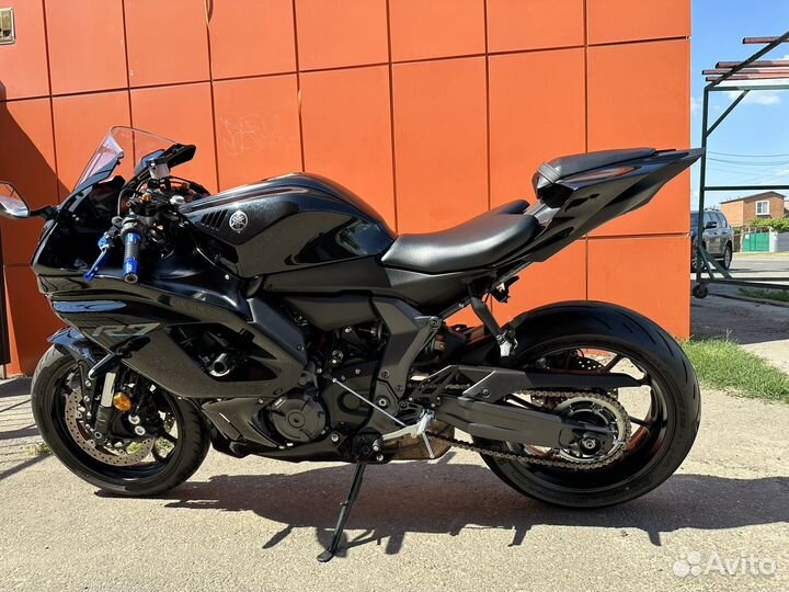 Yamaha r7 2022