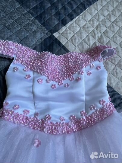 Нарядное платье для девочек