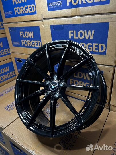 Диски vorsteiner R19 5x108