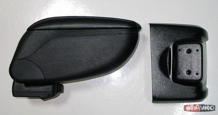 Подлокотник Ford Focus 3 2011-2019