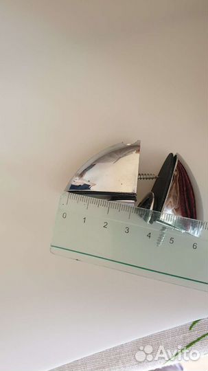 Полкодержатель