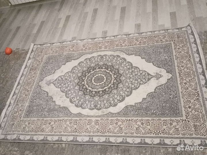 Ковер новый