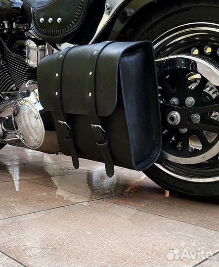 Кронштейн боковой сумки Harley Davidson