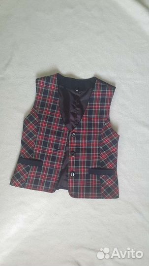 Жилетка для девочки школьная
