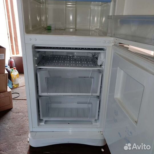 Ремонт холодильников