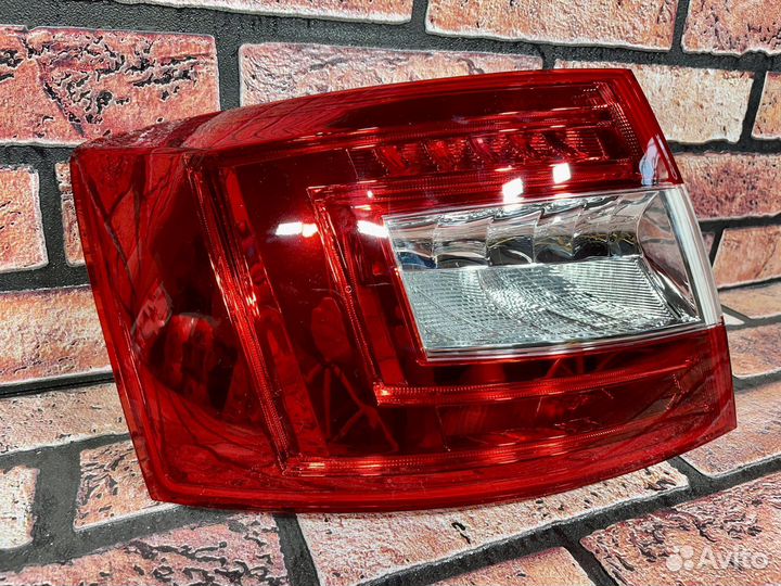 Фонарь новый Skoda Octavia A7 задний левый LED