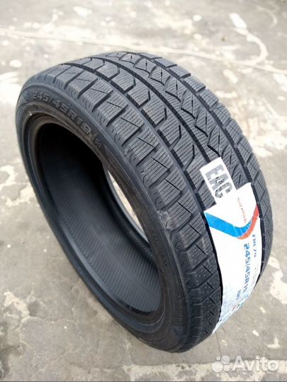 Saferich FRC79 245/45 R20