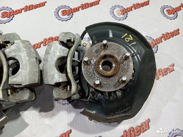 Ступицы передние Lexus Ct200H ZWA10 2zrfxe №181