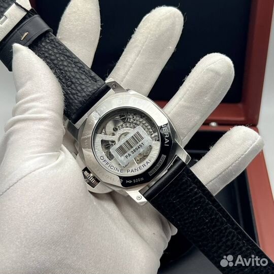 Наручные часы Panerai luminor