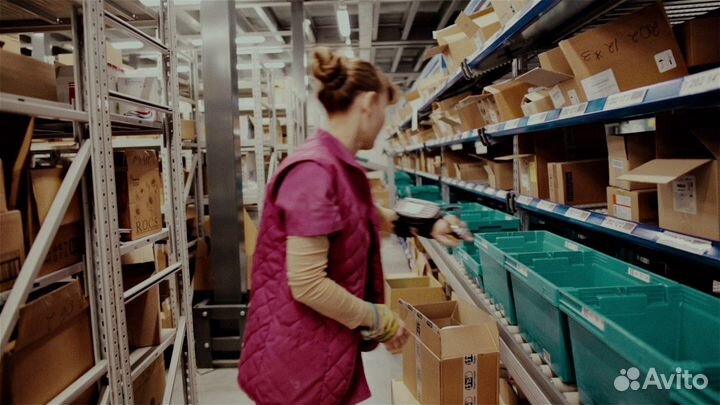 Фасовщики косметики на склад.Вахта в Москве