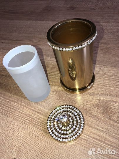 Эксклюзив (Держатель для зубных щеток )