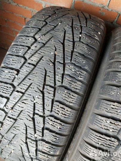 Nokian Tyres Hakkapeliitta 7 SUV 285/60 R18