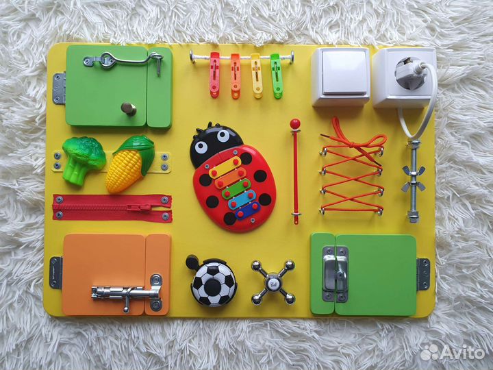 Бизиборд / Развивающая доска / Развивающий модуль