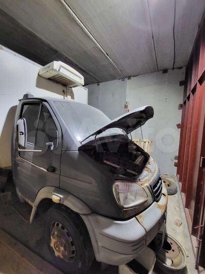 Гараж, > 30 м²