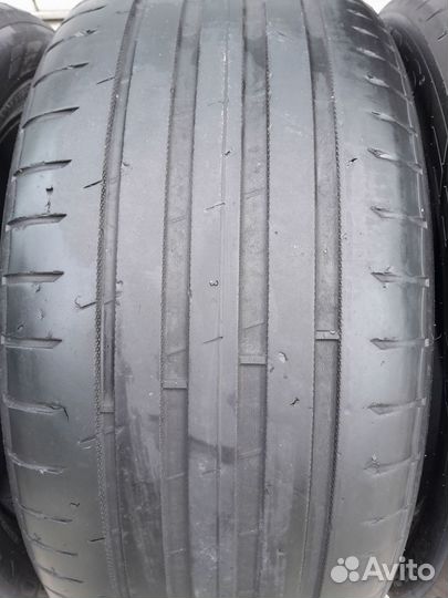 Nokian Tyres Hakka Black 2 245/50 R18