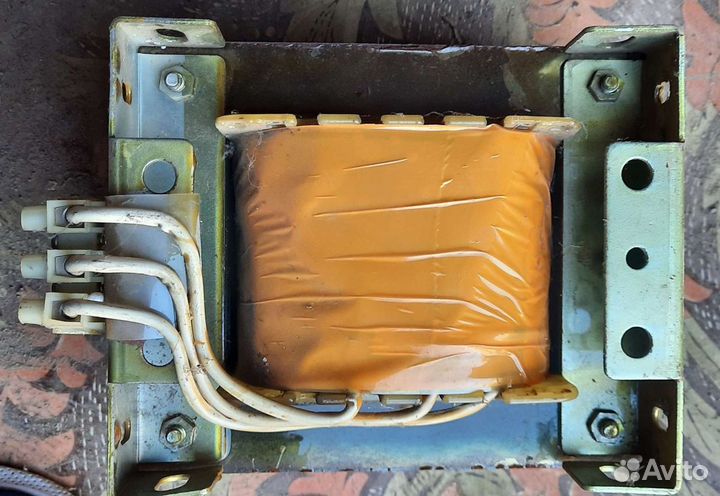 Трансформатор