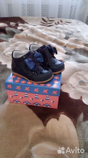 Ботинки детские 19 размер