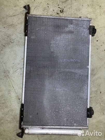 Радиатор кондиционера Toyota Avensis AZT255