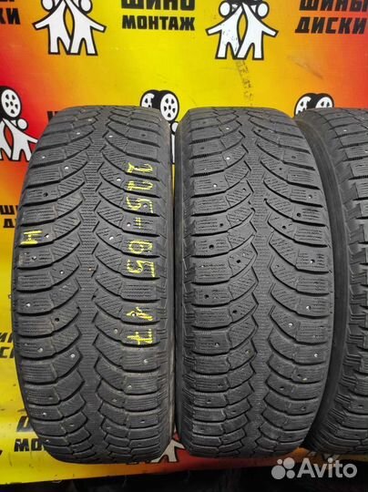 Bridgestone Blizzak Spike-01 225/65 R17 106T
