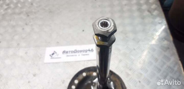 Амортизатор передний левый Chevrolet Cruze J300