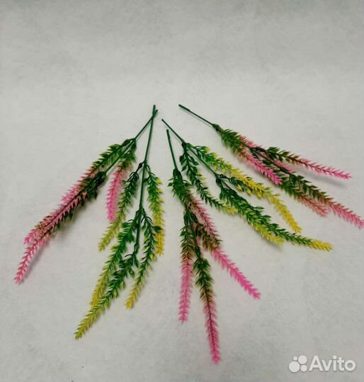 Искусственная зелень, искусственные цветы