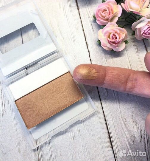 Пудра-хайлайтер Мэри Кэй