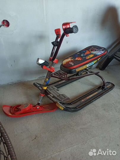 Детский снегокат бу