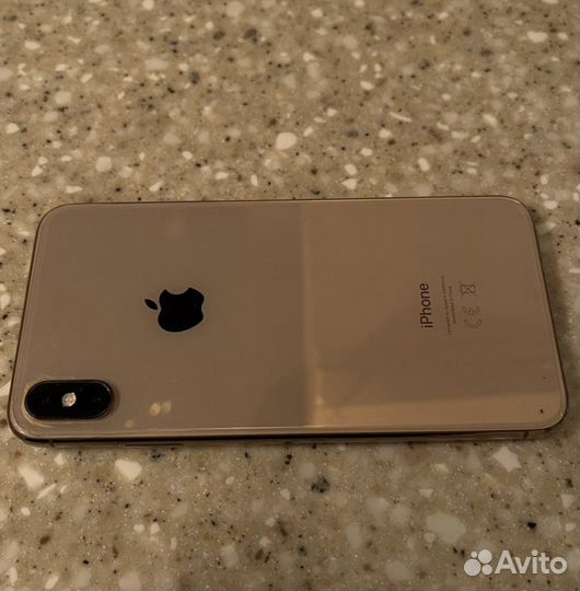 Телефон iPhone xs max 256gb